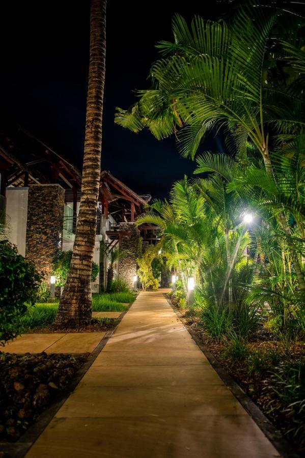 Toparadis Guest House Pereybere Beach Exteriör bild
