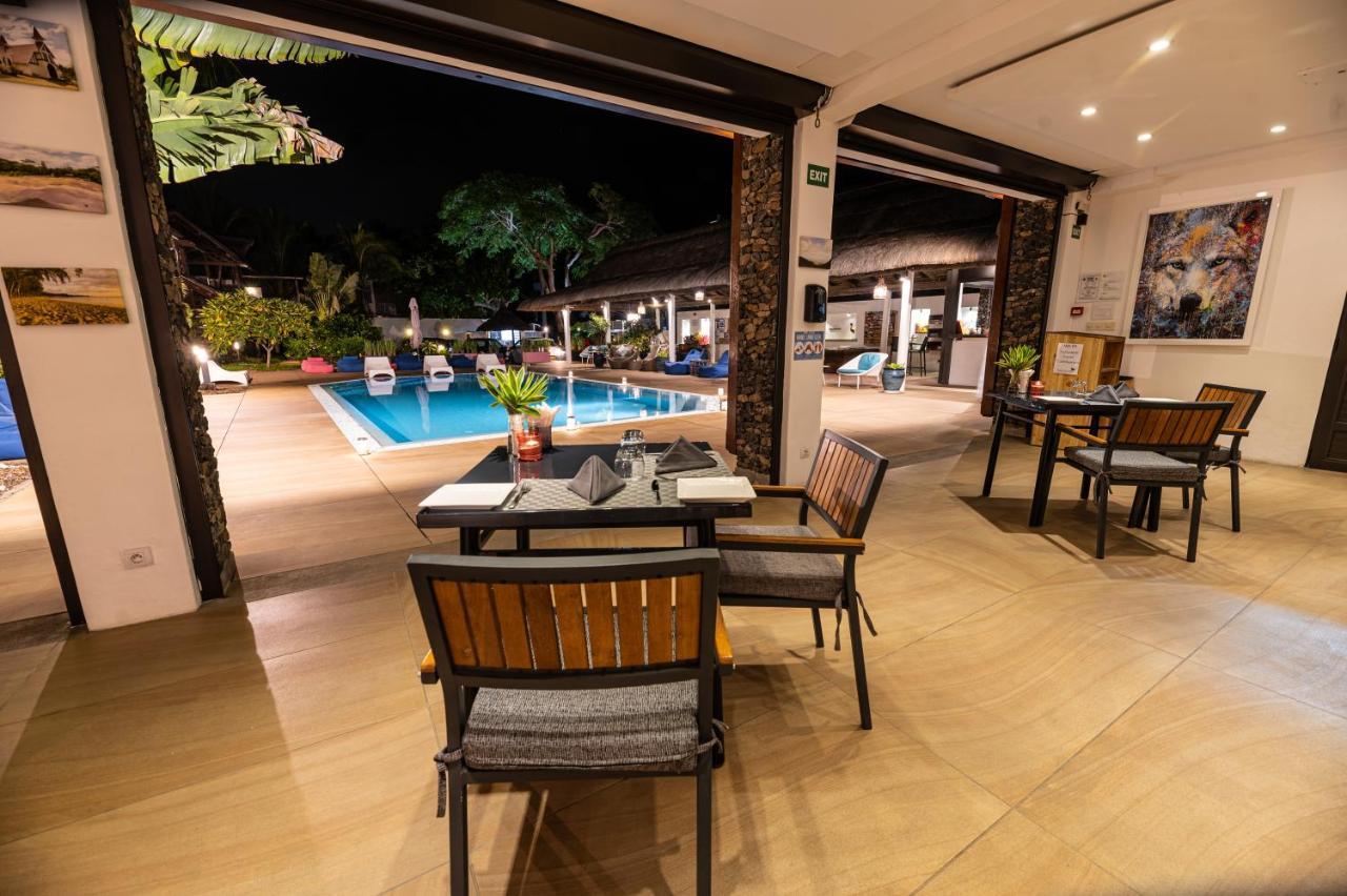 Toparadis Guest House Pereybere Beach Exteriör bild
